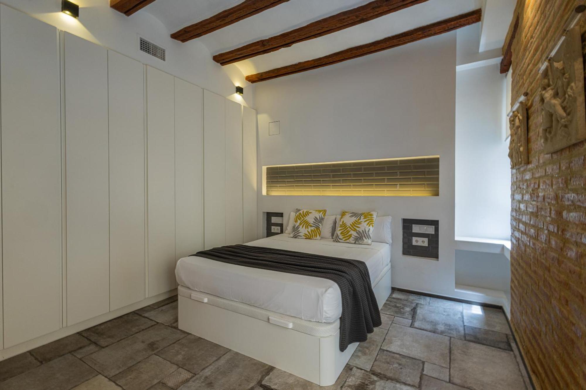 شقة Florit Flats - Center Modern 1Br 2Bth Terrace Wi-Fi Ac فالنسيا المظهر الخارجي الصورة